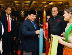 Mahasiswa Indonesia di India Sambut Hangat Kedatangan Presiden Prabowo Subianto