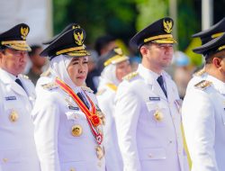 Resmi Dilantik Presiden sebagai Gubernur dan Wagub Jatim 2025-2030, Khofifah-Emil Siap Sinergikan Nawa Bhakti Satya dengan Asta Cita
