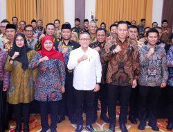 Pimpin Rakor Ketahanan Pangan Bersama Dua Menko, Gubernur Khofifah Optimis Jatim Mampu Pertahankan Produksi Beras Tertinggi Nasional di 2025