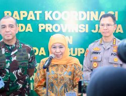 Gubernur Khofifah Tekankan Pengusaha di Jatim Bayar THR Pekerja/Buruh Maksimal H-7 Lebaran
