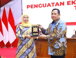 Rakor Penguatan Ekonomi Desa bersama Kemenkop, Gubernur Khofifah Optimis Koperasi Desa Merah Putih Mampu Dorong Pertumbuhan Ekonomi dan Turunkan Kemiskinan