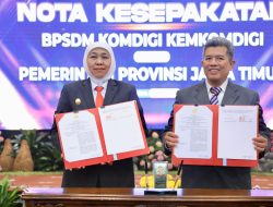 Gubernur Khofifah  Sampaikan Pesan̈ ke Peserta PKA II dan III BPSDM Jatim Agar Perkuat Kapasitas Pemimpin Birokrasi Yang Adaptif, Inovatif, Solutif dan Visioner