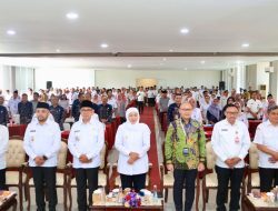 Gubernur Khofifah Minta Kepala Sekolah Jaga Integritas Dalam SPMB, Wujudkan Pelayanan Produktif Dan Berdampak Positif kepada Masyarakat Jawa Timur