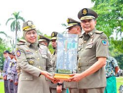 Gubernur Khofifah Minta Kuatkan Etos Kerja, Lindungi dan Layani Masyarakat Jawa Timur