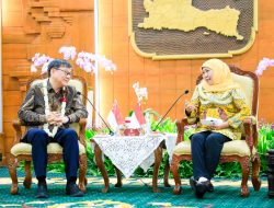 Dubes Singapura Puji Jatim Sebagai Tujuan Utama Investasi di Indonesia, Gubernur Khofifah Komitmen Jaga Keberlanjutan Kerjasama