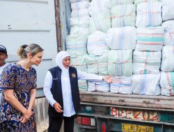 Nilai Ekspor Jatim Januari-April 2025 Tembus USD 8,31 Miliar, Gubernur Khofifah Optimis Industri Produk Lokal Tumbuh Signifikan