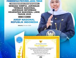 Jatim Raih Penghargaan Simpul Jaringan Terbaik, Gubernur Khofifah Komitmen Perkuat Kearsipan Terbuka dan Mudah Diakses Masyarakat