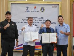 Kemenpora Gandeng LIB, Menpora Dito: Pembinaan Suporter Jadi Kunci Majukan Industri Sepak Bola Nasional