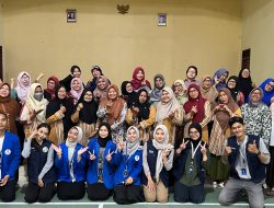 MAHASISWA KKN-PPM UMBY KELOMPOK 96 GELAR SOSIALISASI PSIKOEDUKASI UNTUK IBU-IBU PKK DI KELURAHAN KARANGTALUN