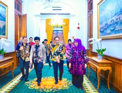 Gubernur Khofifah Ajak Masyarakat Jatim Manfaatkan Beasiswa LPDP-King’s College London, Pendaftaran Mulai 1 Juli 2025