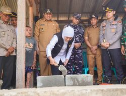 Gubernur Khofifah Apresiasi Program Rutilahu Kolaborasi Kodam V/Brawijaya Sasar Renovasi 158 Rumah Di Pacitan, Optimis Penuhi Kebutuhan Dasar Masyarakat