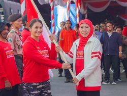 Gubernur Khofifah Berangkatkan 361 Tim Ekspedisi 80 Arjuno, Ajak Rawat Nasionalisme Lewat Kibaran Bendera Merah Putih dan Konservasi Alam