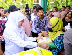 Pasar Murah ke-106 Digelar Di Kawasan Dupak Surabaya, Gubernur Khofifah Pastikan Bahan Pokok Terjangkau Untuk Masyarakat