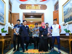 Gubernur Khofifah Dukung Penuh Mario Aji, Doakan Sukses Harumkan Indonesia di Kancah Internasional