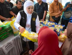 Pasar Murah ke-115 di Situbondo, Khofifah: IKM Terlibat, Harga Pangan Terjangkau