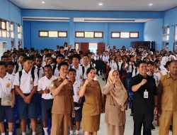 Satgas Bais TNI Tanamkan Wawasan Kebangsaan dan Literasi Digital untuk Siswa di Boven Digoel