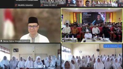 Wamenkominfo Nezar Patria dalam Seminar Literasi Digital HUT ke-36 Dayah Jeumala Amal yang berlangsung daring (Humas Kominfo)