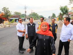 Gubernur Khofifah Tinjau Pelebaran Jalan Sugihwaras Magetan, Dorong Konektivitas dan Ekonomi Mataraman