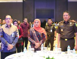 Siswa Double Track Jatim Bentuk 1.600 Kelompok Usaha, Gubernur Khofifah Bangga Pecahkan Rekor MURI 2025