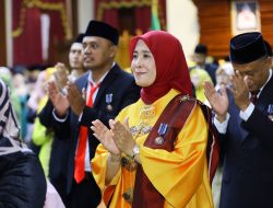 982 ASN Terima Satyalancana Karya Satya, Gubernur Khofifah: Integritas Kunci Jatim Terus Bertumbuh