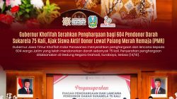 Gubernur Khofifah Serahkan Penghargaan Bagi 604 Pendonor Darah Sukarela 75 Kali, Dorong Siswa Aktif Donor Darah Lewat PMR