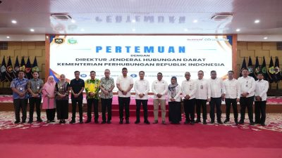 Kementerian Perhubungan melalui Direktorat Jenderal Perhubungan Darat mendorong percepatan pembangunan sistem transportasi massal perkotaan Bus Rapid Transit (BRT) Mebidang (Medan–Binjai–Deli Serdang). Program ini ditargetkan selesai dan beroperasi pada tahun 2027 guna memperkuat konektivitas dan mobilitas masyarakat di kawasan metropolitan Sumatera Utara./Foto Humas Kemenhub