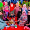 Gubernur Khofifah dan Menteri PPPA Hadiri Peringatan Hari Santri 2025 di Ponpes Mojosari, Ajak Santri Teguhkan Komitmen Menjaga NKRI