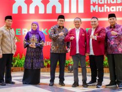 Rektor Prof. Siti Marwiyah Kukuhkan Drajat Irawan Sebagai Ketua Umum IKA Unitomo 2025–2030