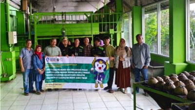 Tim Pengabdian Universitas Negeri Malang Dorong Mekanisasi Produksi Gula Merah Kediri