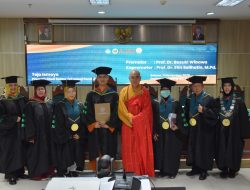 Bhiksu dari Pesisir Barat yang Menggapai Doktor: Ketekunan, Dhamma, dan Inovasi Bernama TEBASTIN