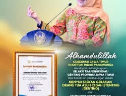 Khofifah Terima Penghargaan BKKBN, Bukti Komitmen Jatim dalam Percepatan Penurunan Stunting