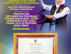 Gubernur Khofifah Terima Penghargaan Penanganan ODOL dari Menteri Perhubungan, Komitmen Siap Wujudkan Jatim Zero ODOL 2027