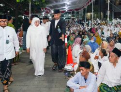 Gubernur Khofifah Hadiri Haul Ke-16 Gus Dur di Pon Pes Tebuireng, Ajak Teladani Ajaran Kemanusiaan dan Keikhlasan Gus Dur