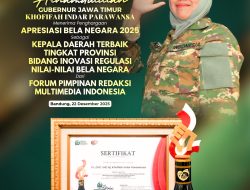 Terima Penghargaan FPRMI, Gubernur Khofifah Dinobatkan sebagai Kepala Daerah Terbaik atas Komitmen Bela Negara