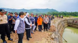 Gubernur Khofifah Tinjau Tanggul Bronjong Sungai Gedangan Trenggalek, Pembangunan Selesai 100 Persen dan Siap Mengairi 240 Ha Sawah