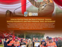 Gubernur Khofifah Pimpin Apel Bulan K3 Nasional, Ajak Perkuat Komitmen Keselamatan dan Kesehatan Kerja Profesional dan Kolaboratif