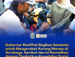 Gubernur Khofifah Bagikan Sembako untuk Masyarakat Kurang Mampu, Marbot dan Ojol di Surabaya, Sambut dan Isi Ramadhan dengan Tingkatkan Kesholehan Sosial