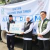 Tingkatkan Keselamatan Warga, Gubernur Khofifah Distribusikan 9.300 Drum Aspal bagi Perbaikan Jalan Daerah