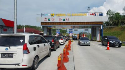 Volume Kendaraan di JTTS Meningkat, Arus Balik Lebaran Masih Padat