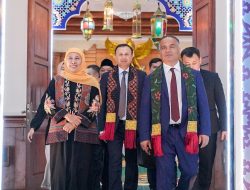 Gubernur Khofifah Terima Dubes Uzbekistan dan Pimpinan Samarkand, Dorong Kerja Sama Budaya dan Wisata Religi