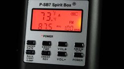 Mengungkap Cara Kerja Spirit Box: Alat “Ghost Detector” Secara Ilmiah