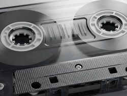 Bagaimana CD dan Kaset Menyimpan Musik dan Film? Penjelasan Teknologinya