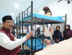 Kemensos Ajukan Tambahan Ribuan Guru untuk Sekolah Rakyat