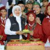 Rayakan Hari Pendidikan Nasional di SRMP 15 Mojokerto, Gubernur Khofifah Bangga Siswa Fasih Pidato 5 Bahasa