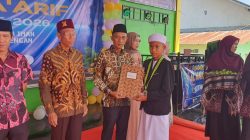 Khidmat dan Penuh Haru, Ponpes Al Ma’arif Babat Toman Wisuda Santri dan Apresiasi Penghafal Al-Qur’an