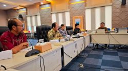 Para peserta pertemuan antara Badan Pengembangan dan Pembinaan Bahasa Kementerian Pendidikan Dasar dan Menengah (Badan Bahasa Kemendikdasmen), Konferensi Waligereja Indonesia (KWI) dan Paguyuban Wartawan Katolik Indonesia di Kantor Badan Bahasa, Rawamangun, Jakarta, Kamis (07/05/2026). foto Istimewa//KWI Pusat