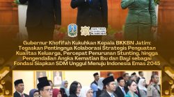 Gubernur Khofifah Kukuhkan Kepala BKKBN Jatim, Tegaskan Pembangunan Keluarga Berkualitas dan Penurunan Stunting Jadi Fondasi Siapkan SDM Unggul Menuju Indonesia Emas 2045