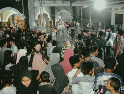 JYOTIRGAMAYA MUHARRAM Satukan Ratusan Warga dalam Pawai Obor Sambut Tahun Baru Islam 1448 H