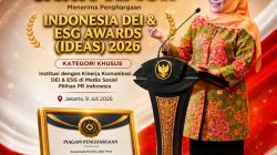 Pemprov Jatim Dinobatkan Sebagai Institusi Dengan Kinerja Komunikasi DEI & ESG Terbaik Di Ajang IDEAS 2026, Gubernur Khofifah: Bukti Komitmen Bangun Komunikasi Publik Inklusif dan Berkelanjutan