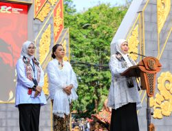 Gubernur Khofifah Resmi Buka Banyuwangi Ethno Carnival 2026, Dorong Warisan Budaya Lokal Mendunia melalui Ekonomi Kreatif